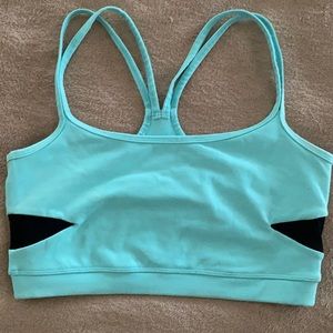 Bebe Sport. Blue sports bra. Medium.
